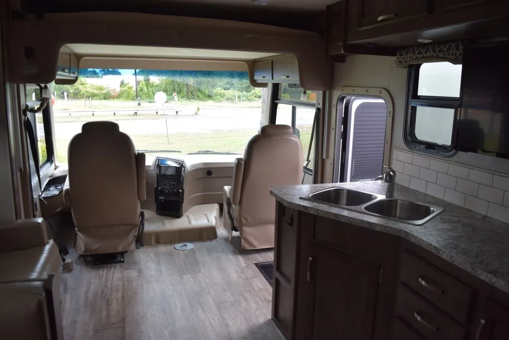 2018 Jayco Alante 31V, Photos photo 10