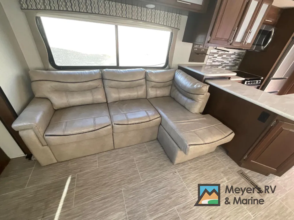 2018 Forest River Wildcat 34WB, Photos photo 27