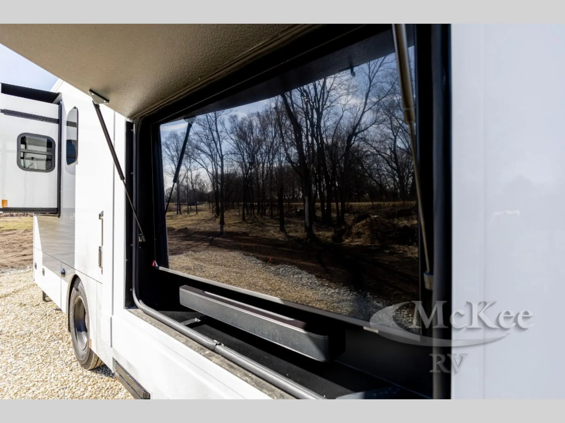 2026 Renegade RV Verona LE 40LTS - Photo 4