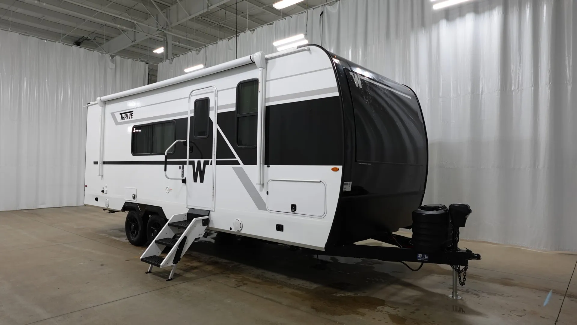 2026 Winnebago Thrive 22MLS - Photo 2