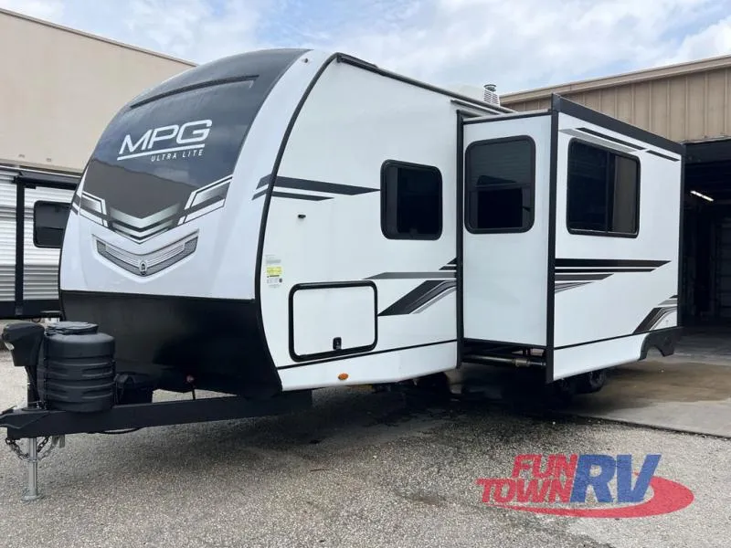 2025 Cruiser RV MPG 2400PD - Photo 4
