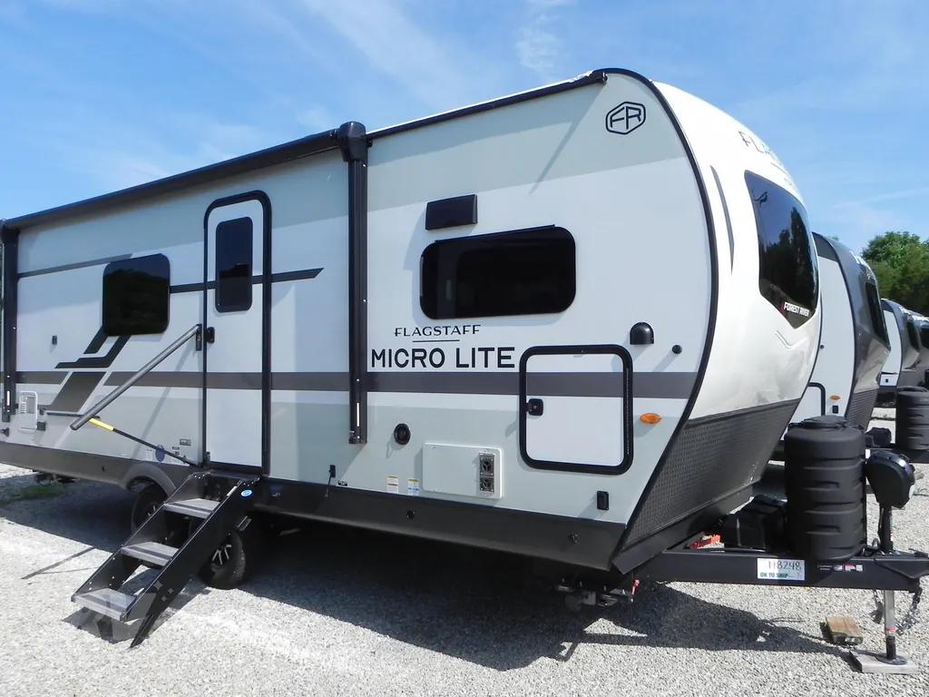 2026 Forest River Flagstaff Micro Lite 25MBR, Photos photo 3