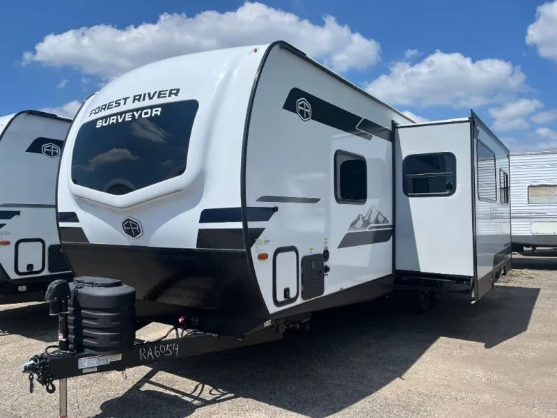 2026 Forest River Grand Surveyor 267RBSS - Photo 3