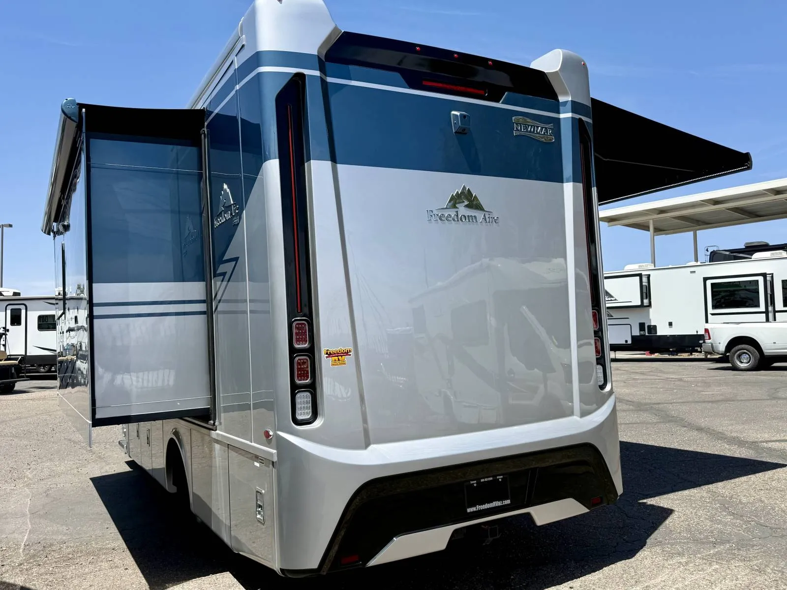 2026 Newmar Freedom Aire 2515 - Photo 4