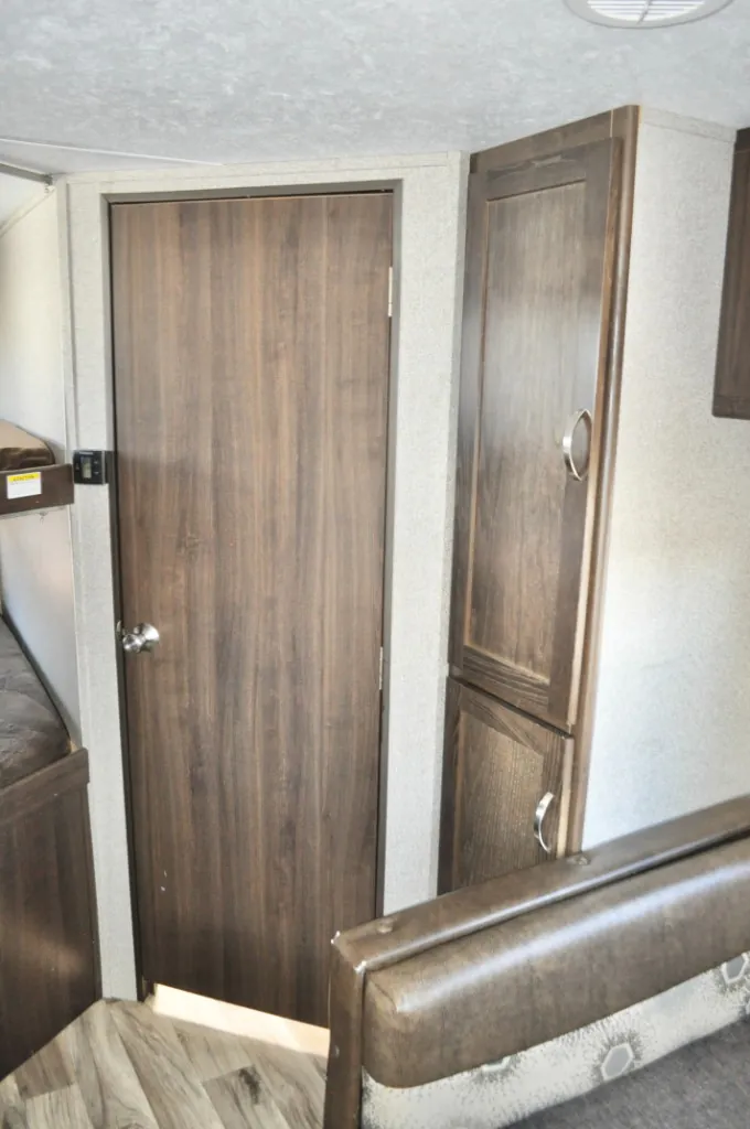 2018 Keystone Springdale 220BHWE, Photos photo 12