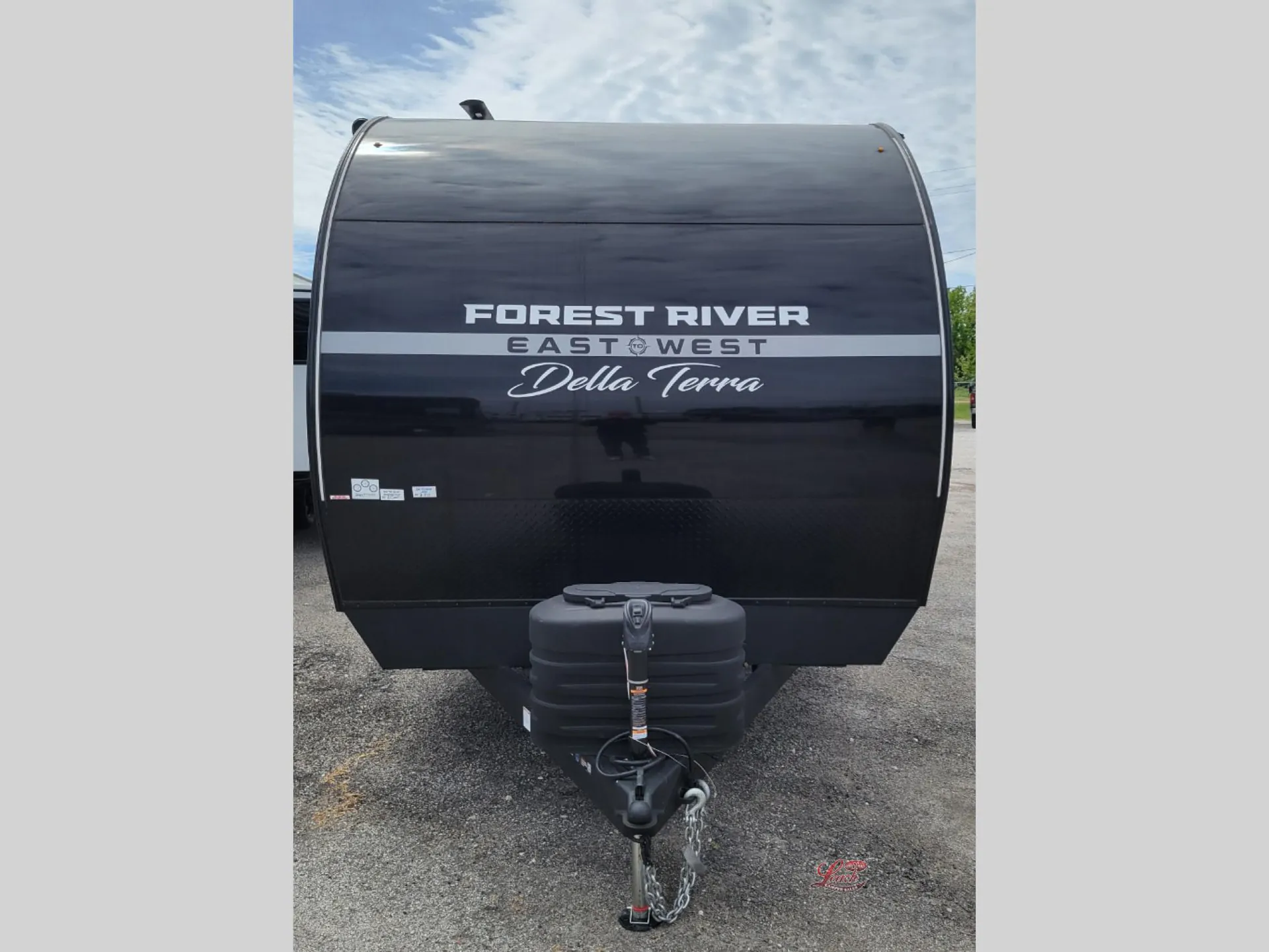 2026 East to West Della Terra 272RL