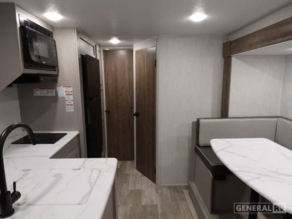 2025 Coachmen Clipper 22BHSR - Photo 3