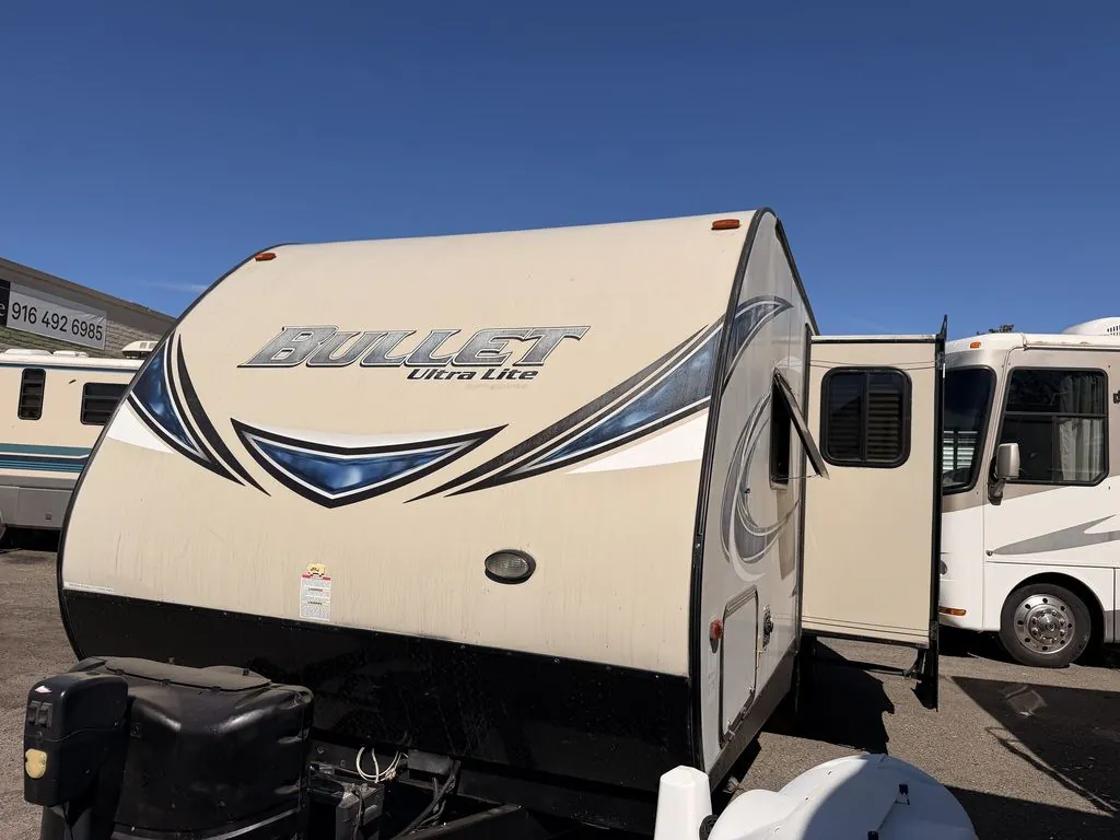 2016 Keystone Bullet 212RBSWE - Photo 4