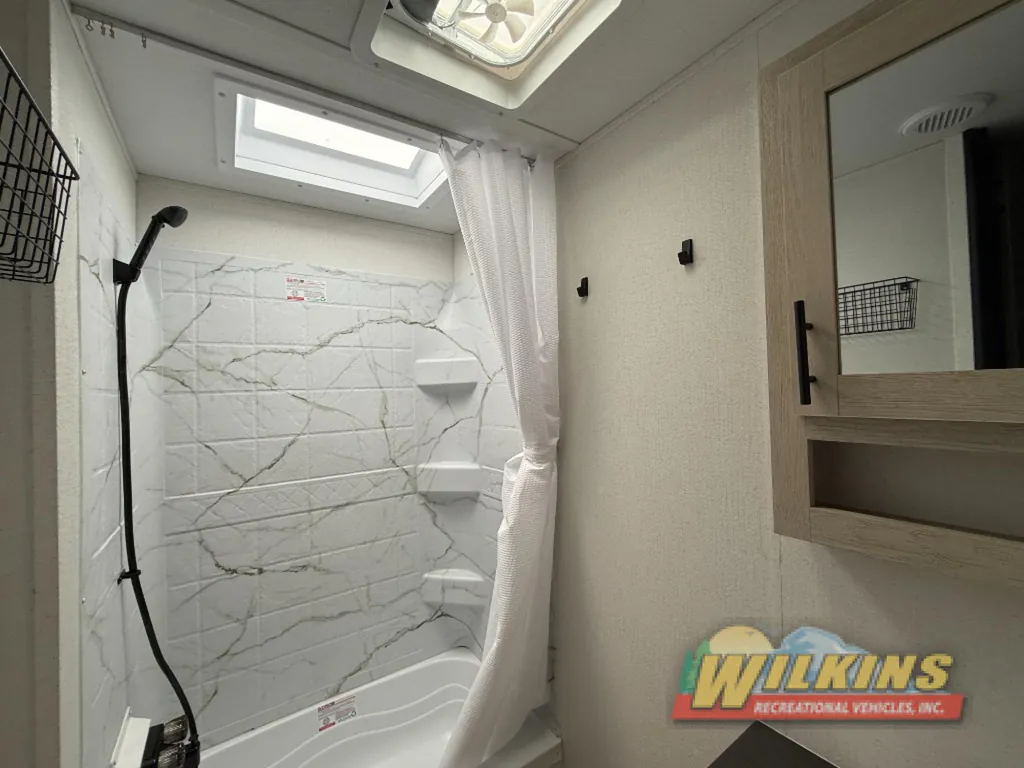 2026 Shasta RVs i-5 Edition 527BHS, Photos photo 30