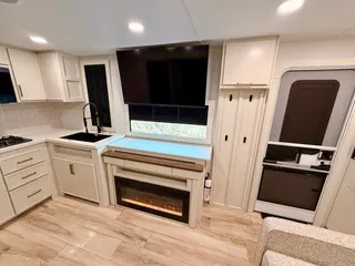 2027 Brinkley Model I 294, Photos photo 26