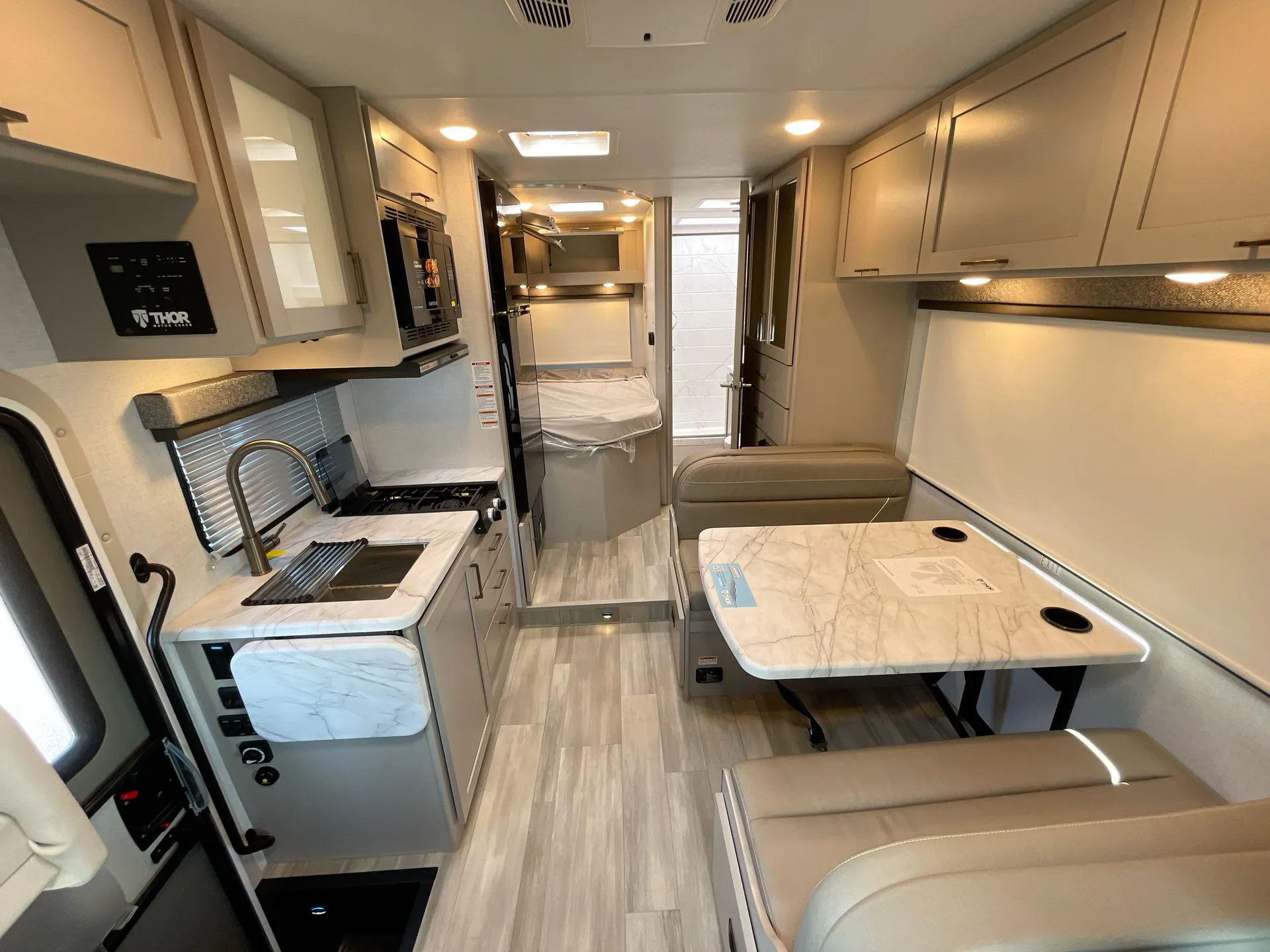 2026 Thor Motor Coach Coleman 21EZ - Photo 3