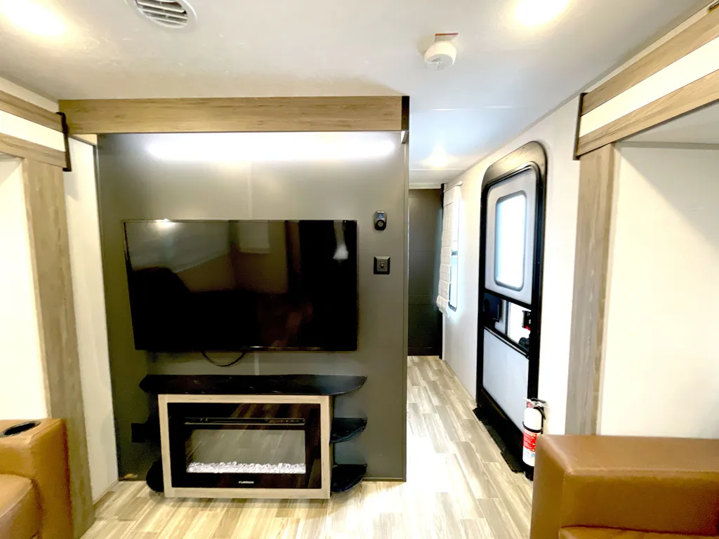 2025 Forest River Vibe 3400BH, Photos photo 11