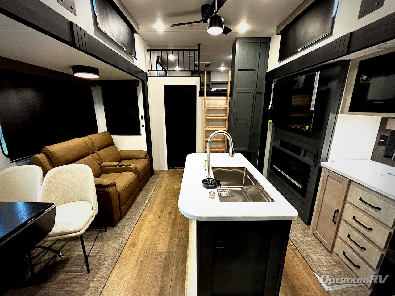 2027 Forest River Puma Vista 421LFT - Photo 4