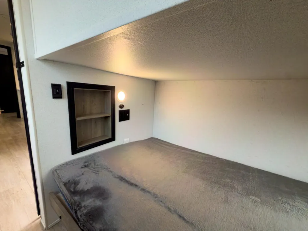 2026 Forest River Solaire 3150TBSS, Photos photo 20