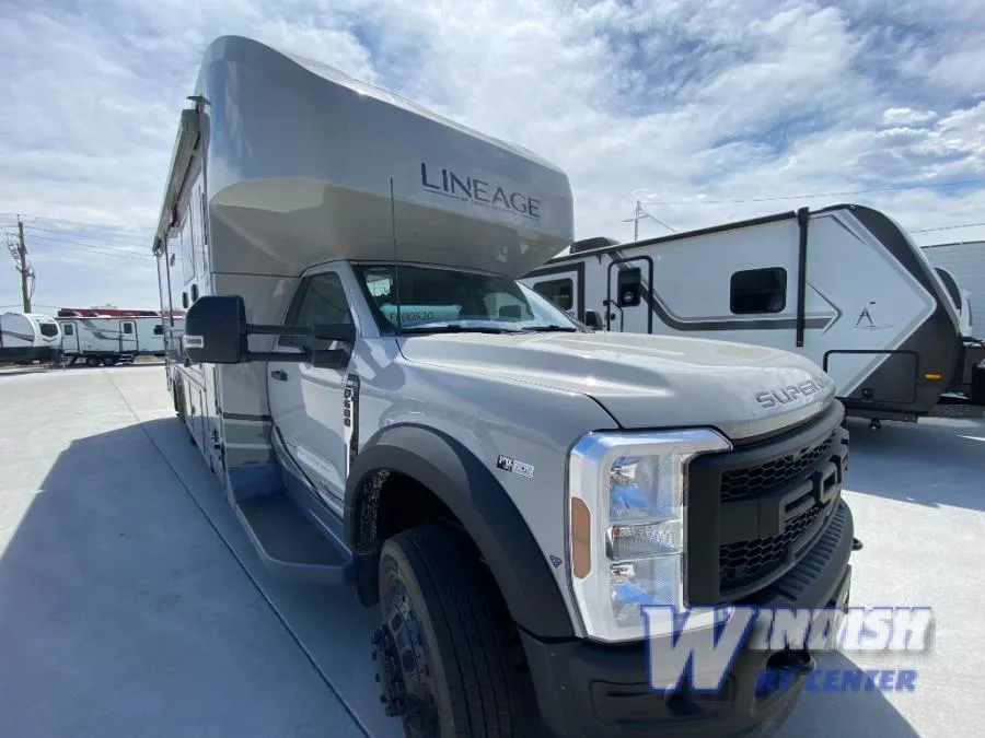 2026 Grand Design Lineage Series F 31ZW - Photo 2
