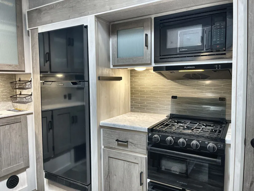 2021 Forest River Impression 320FL — Photo 6
