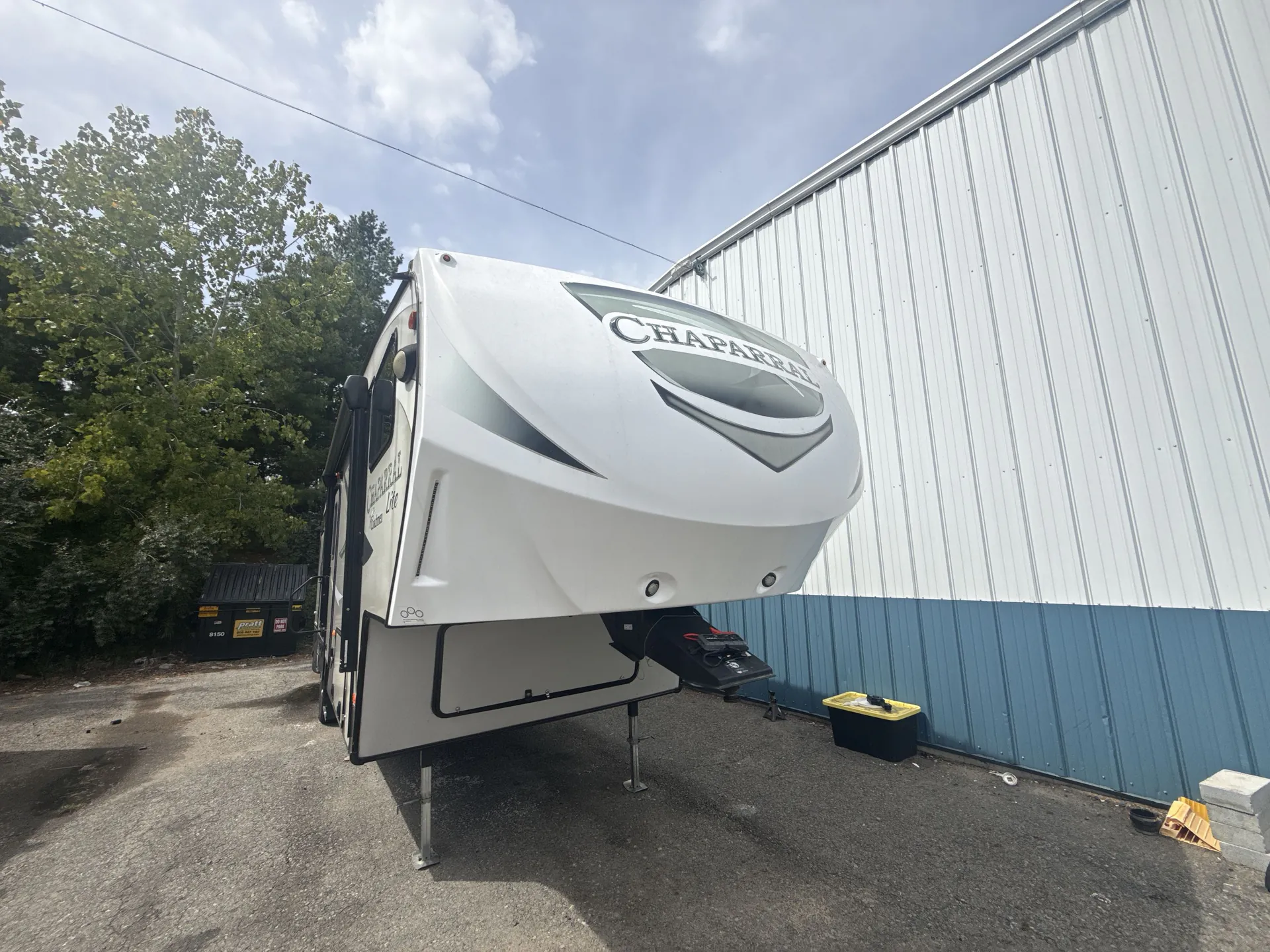 2019 Coachmen Chaparral 298RLS - Photo 2
