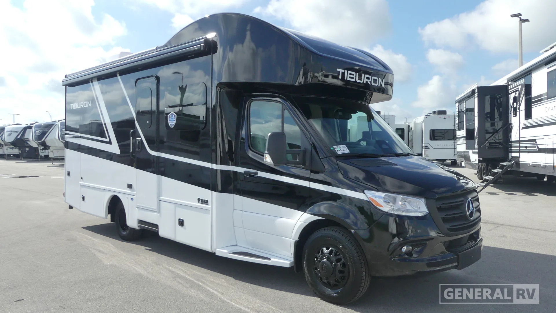 2026 Thor Motor Coach Tiburon Sprinter 24RW - Photo 2