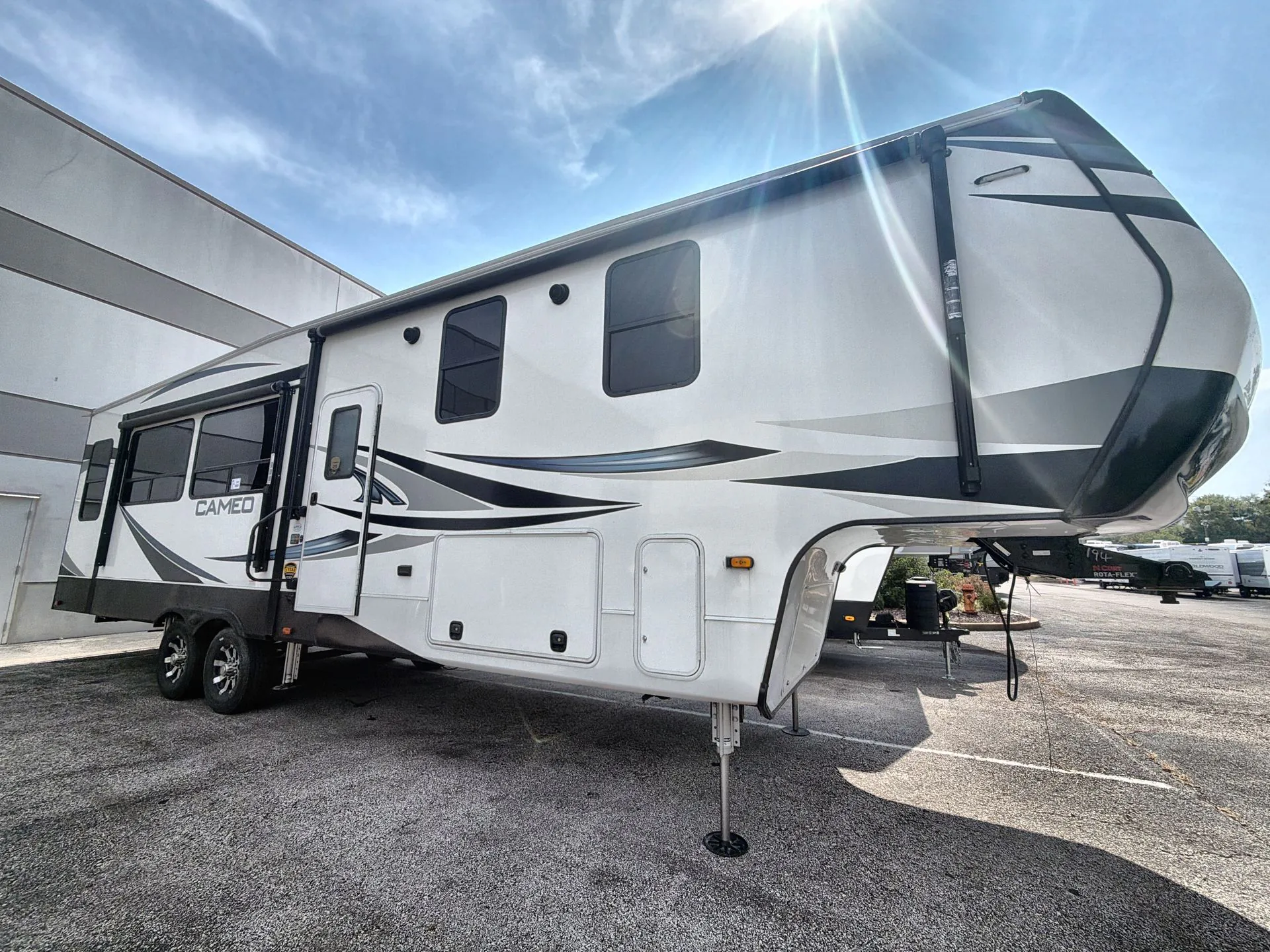 2022 CrossRoads Cameo CE3701RL - Photo 2