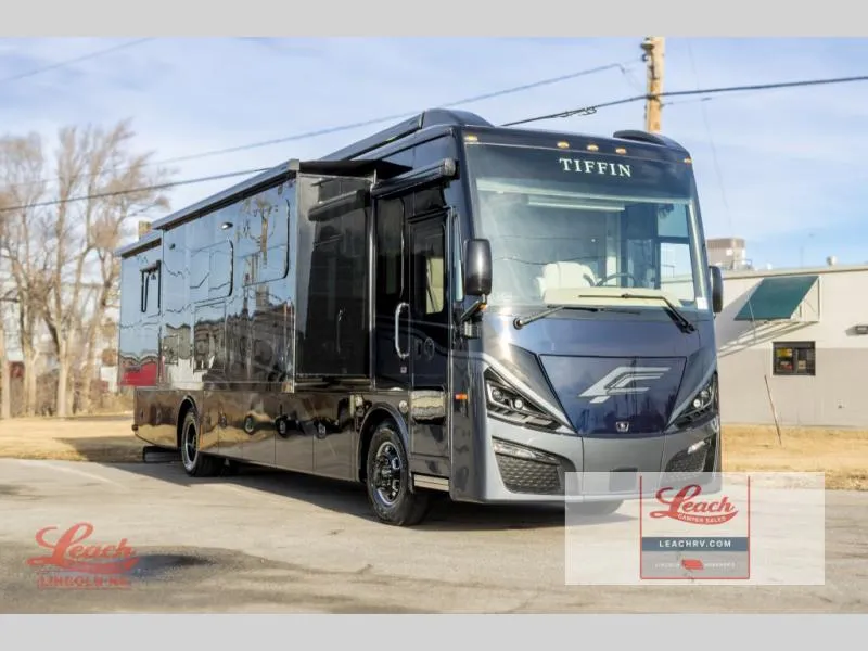 2026 Tiffin Phaeton 40 IH - Photo 2