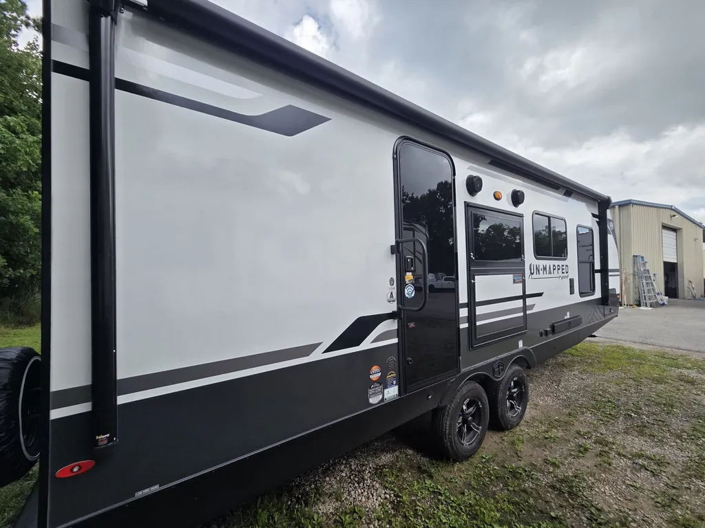 2027 Forest River R-Pod Un-Mapped 23MK, Photos photo 2