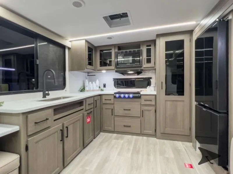 2026 Grand Design Transcend 315RKT - Photo 4