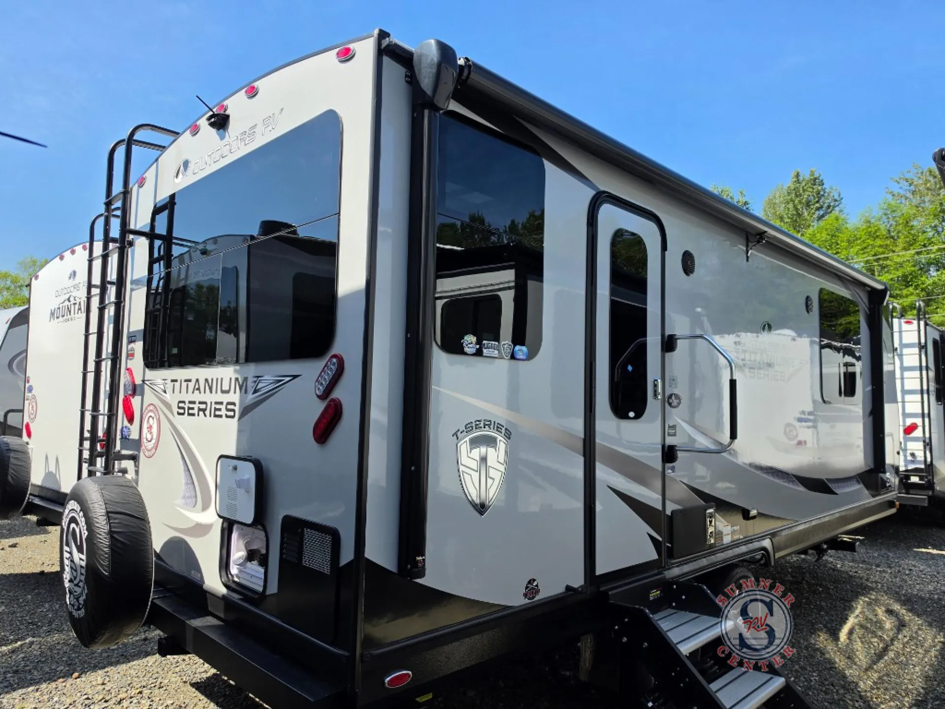 2025 Outdoors RV Creek Side Titanium Series 22KVS - Photo 4