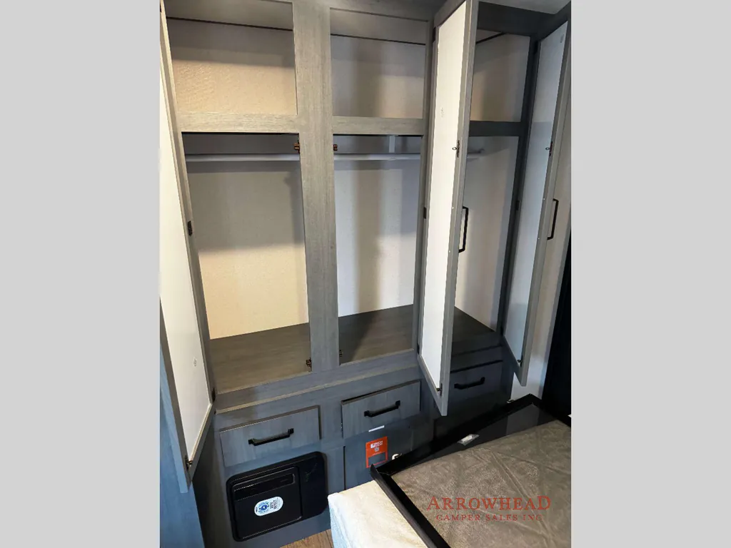 2027 Forest River Puma Vista 403LFT, Photos photo 42