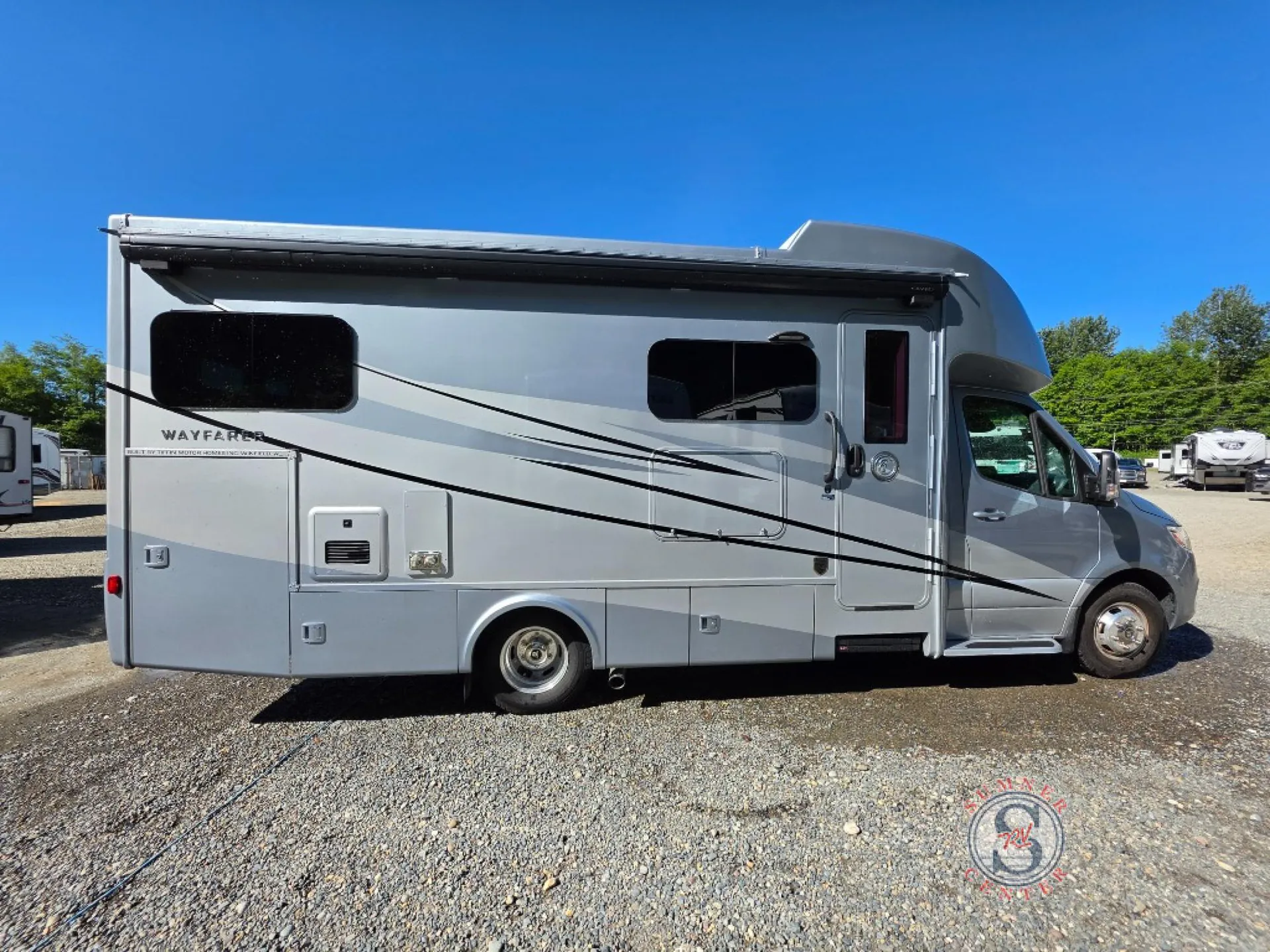2023 Tiffin Wayfarer 25 LW dealer photo 1 from Sumner RV Center