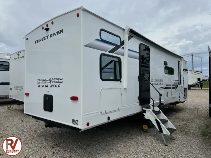 2026 Forest River Cherokee Alpha Wolf 24TRUNK - Photo 4