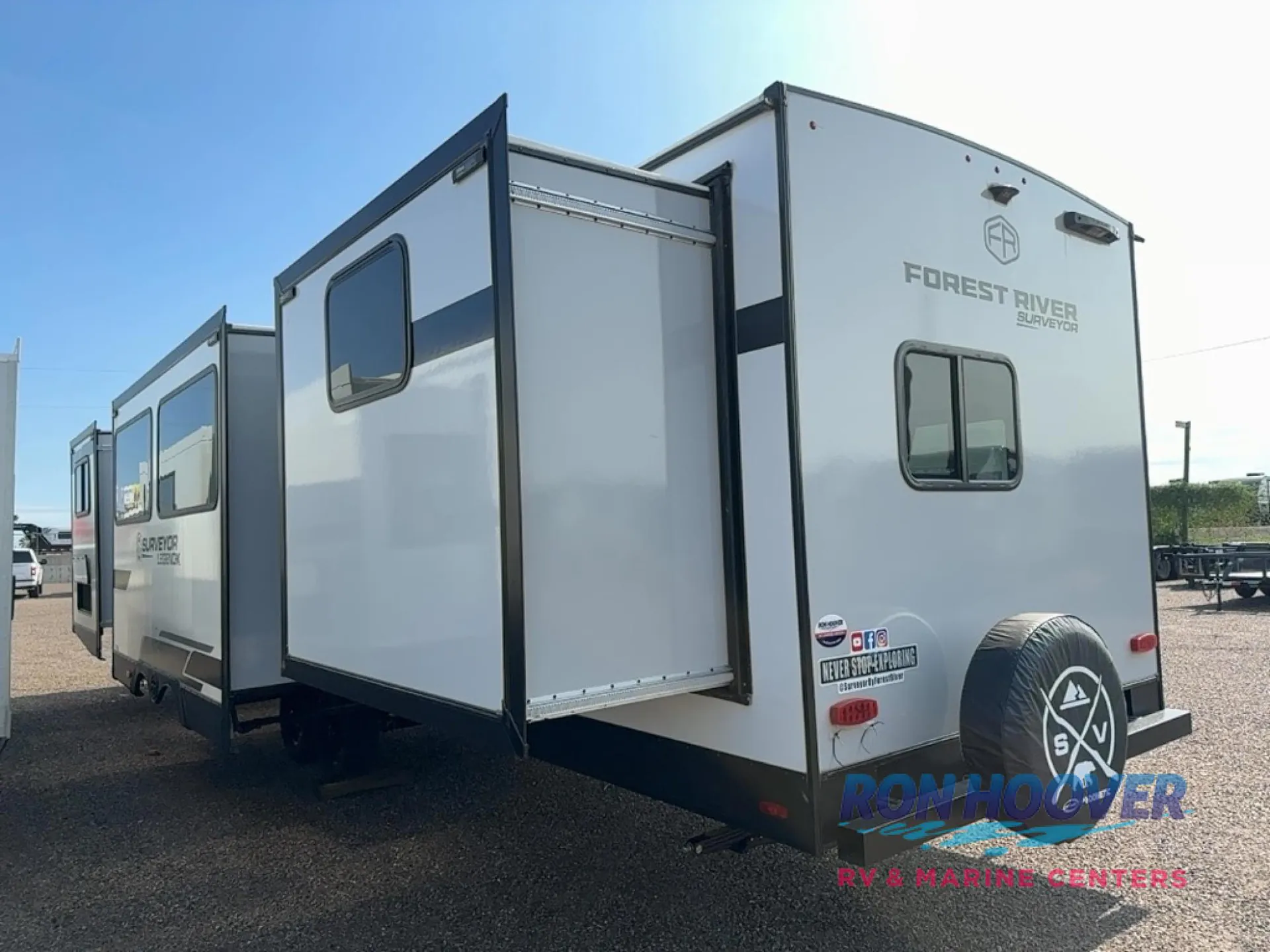 2025 Forest River Surveyor Legend X 34CAMP - Photo 4