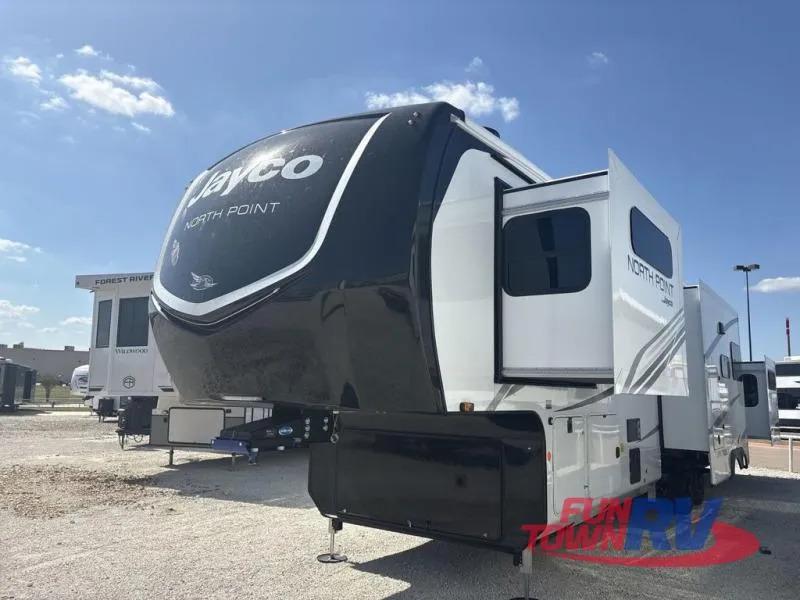 2026 Jayco North Point 390CKDS - Photo 4