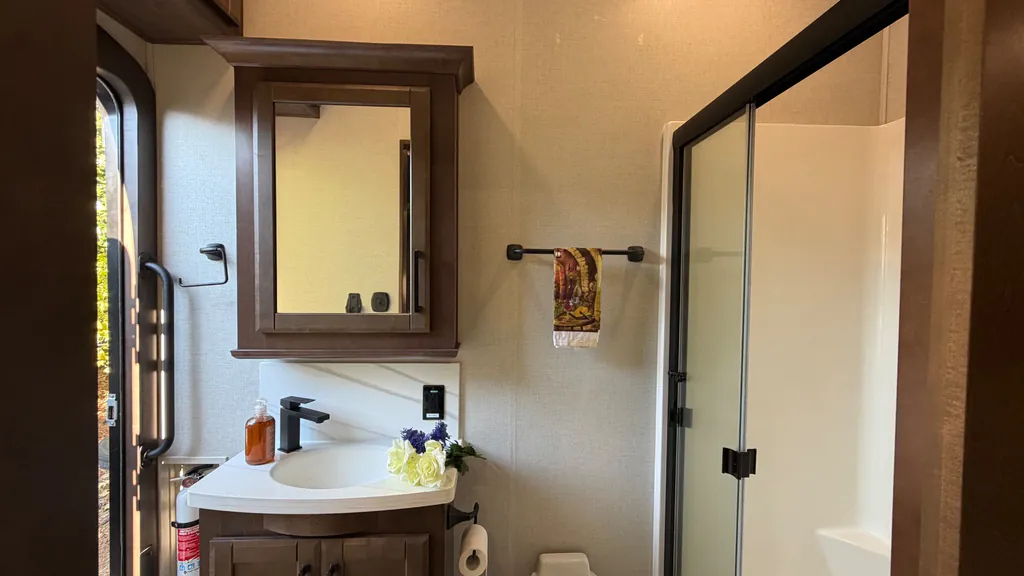 2025 Forest River RiverStone 44DBL, Photos photo 23