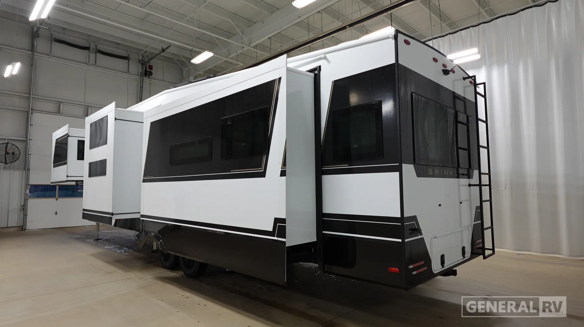2026 Brinkley Model Z 3610 - Photo 4