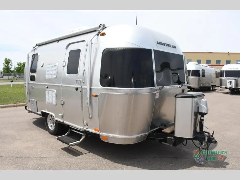 2018 Airstream Flying Cloud 19CB - Photo 2