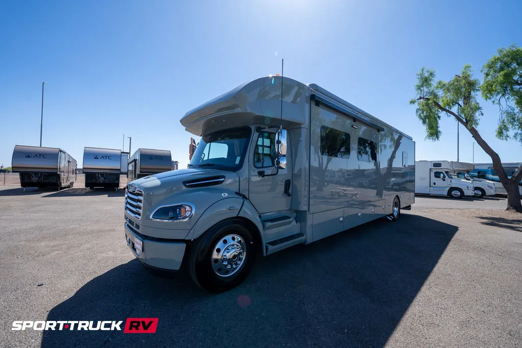 2026 Renegade RV Verona LE 40LTS - Photo 4
