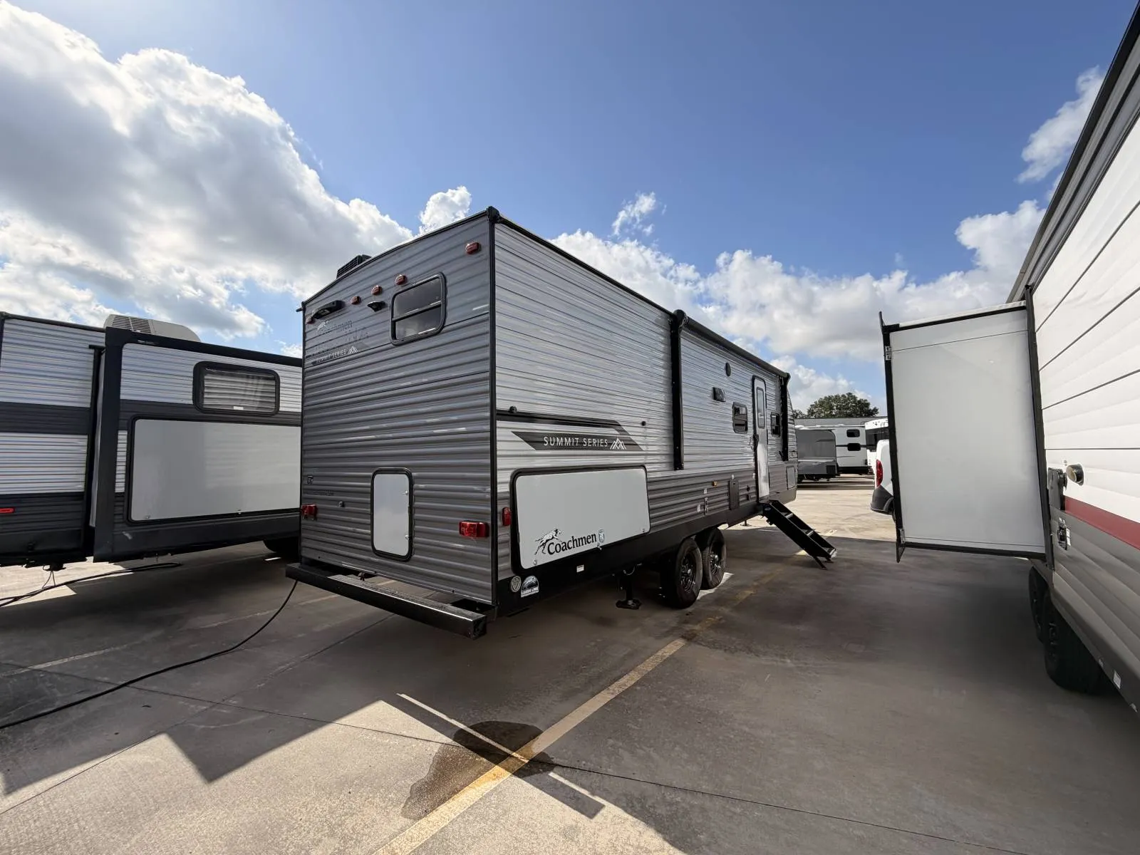 2024 Coachmen CATALINA 261BHS - Photo 3