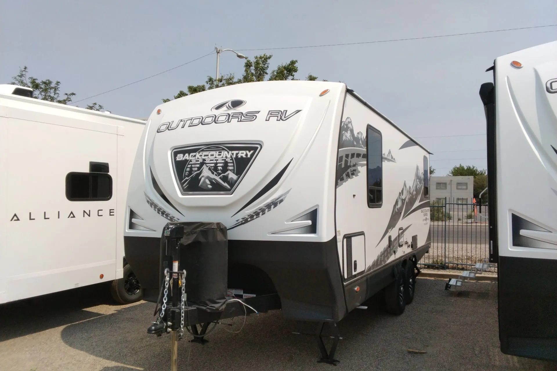 2026 Outdoors RV Back Country 21BD - Photo 2