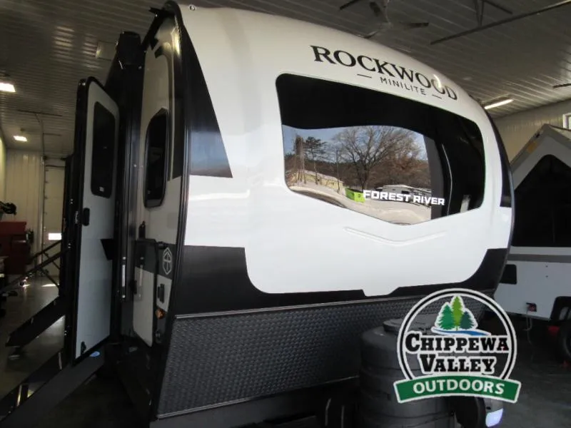 2026 Forest River Rockwood Mini Lite 2506FK - Photo 3