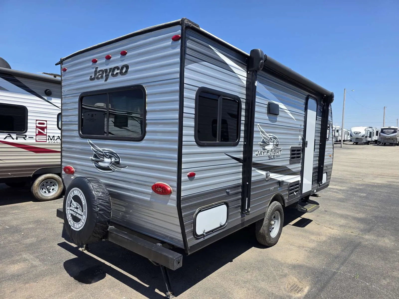 2020 Jayco Jay Flight SLX 7 175RD dealer photo 5 from Fourwinds RV