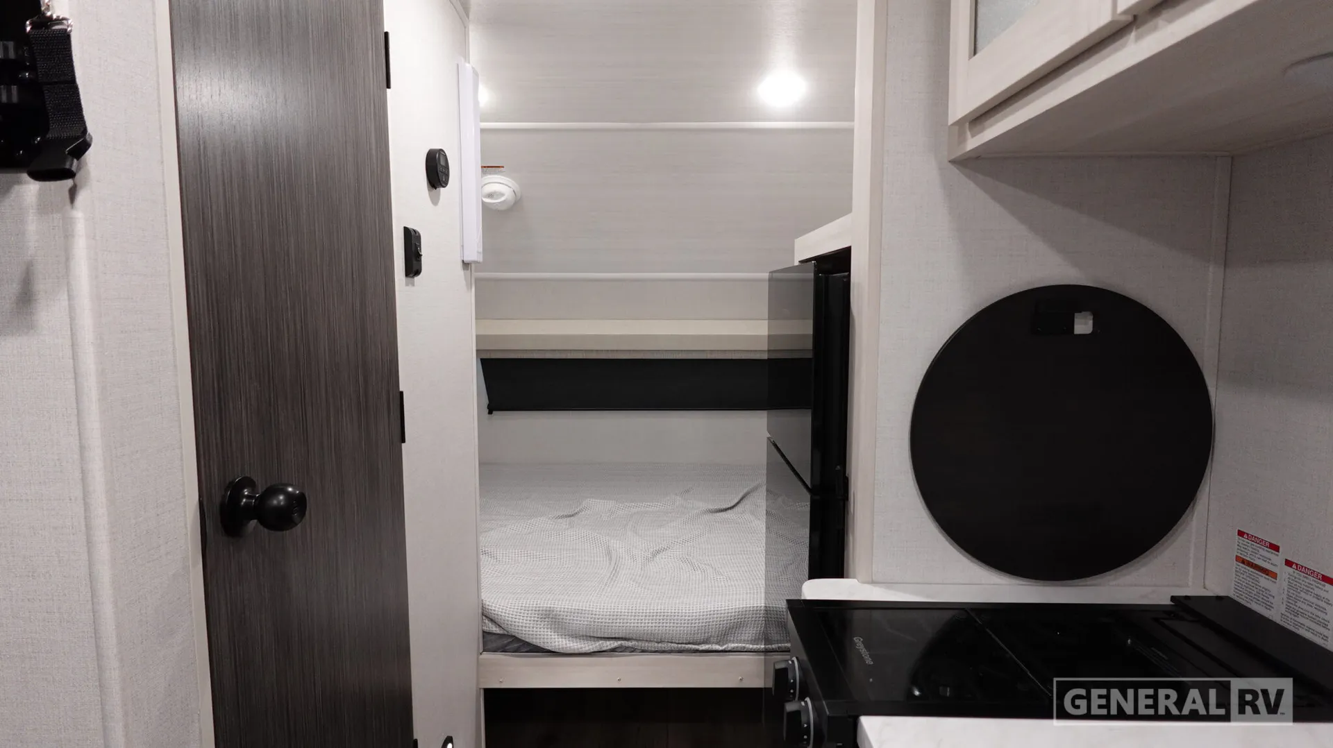 2026 Forest River R-Pod RPT171 - Photo 3