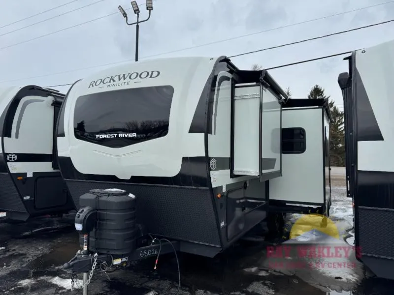 2026 Forest River Rockwood Mini Lite 2513S - Photo 2