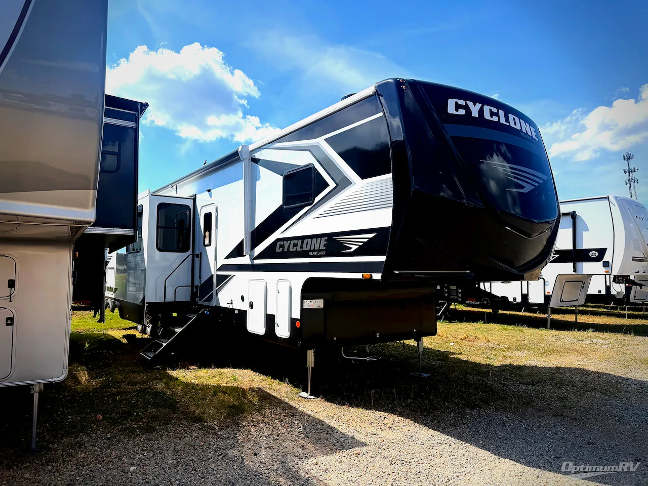 2026 Heartland Cyclone 3913