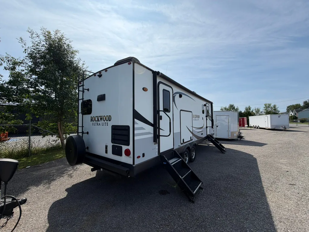 2020 Forest River Rockwood Ultra Lite 2614BS, Photos photo 3