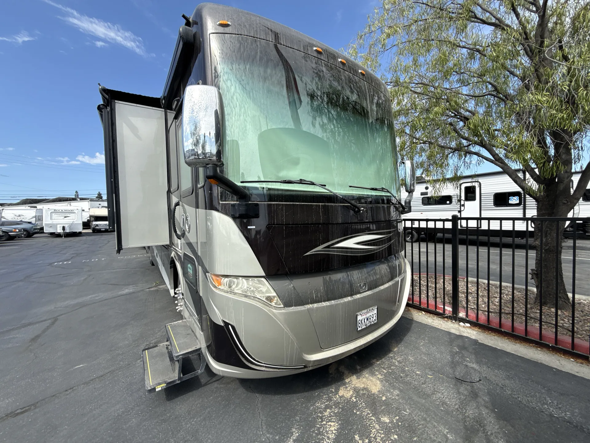 2019 Tiffin Allegro Red 37 BA — front