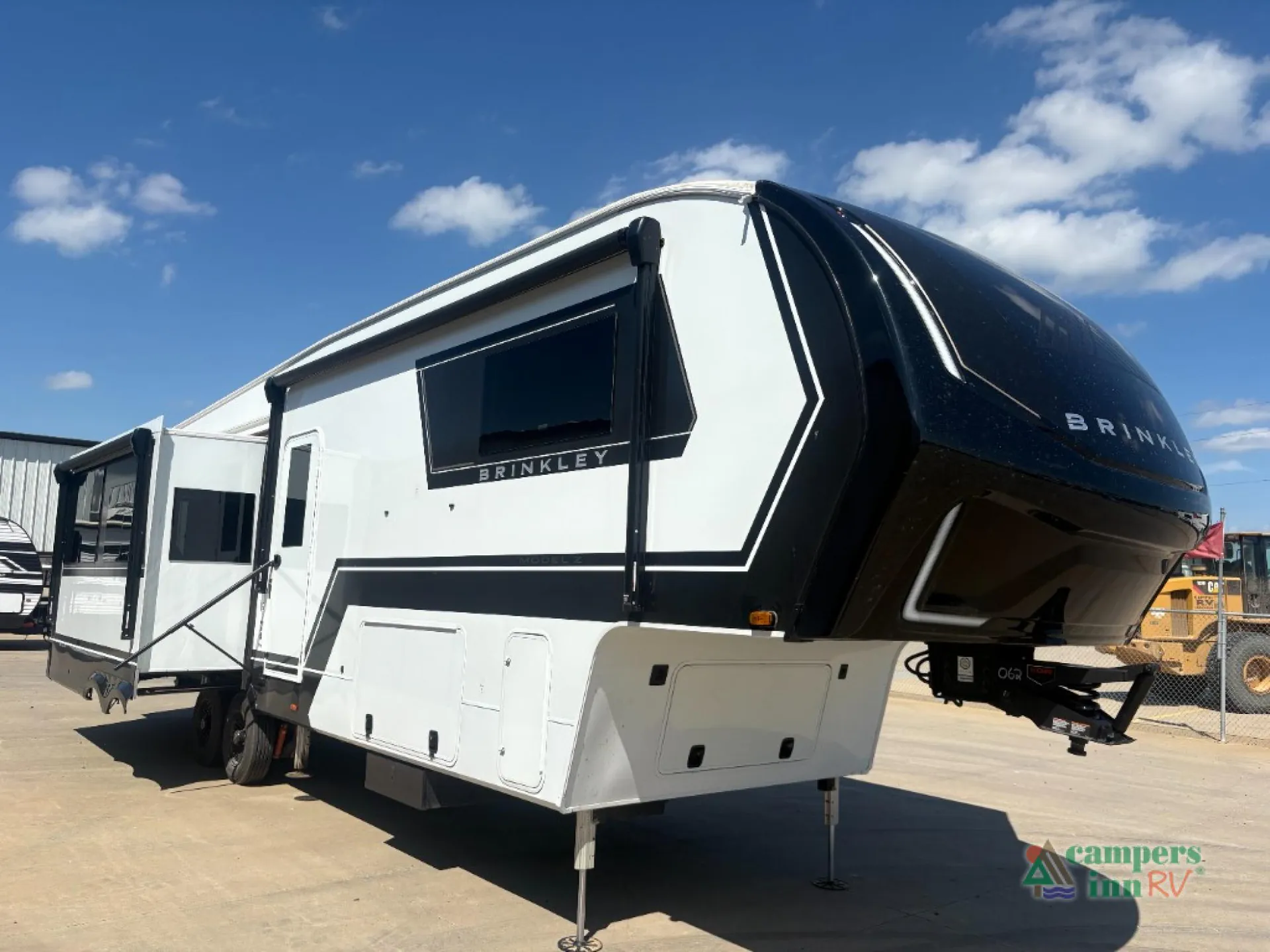 2025 Brinkley Model Z 3300 - Photo 4