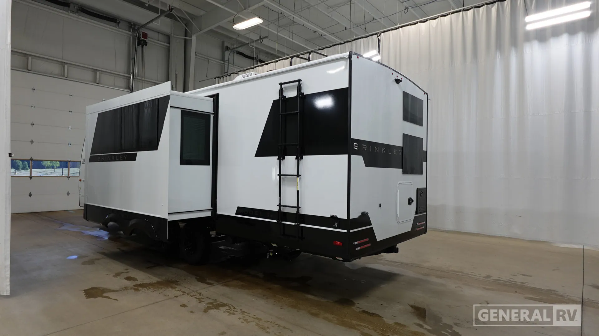 2026 Brinkley Model Ix 24X - Photo 4