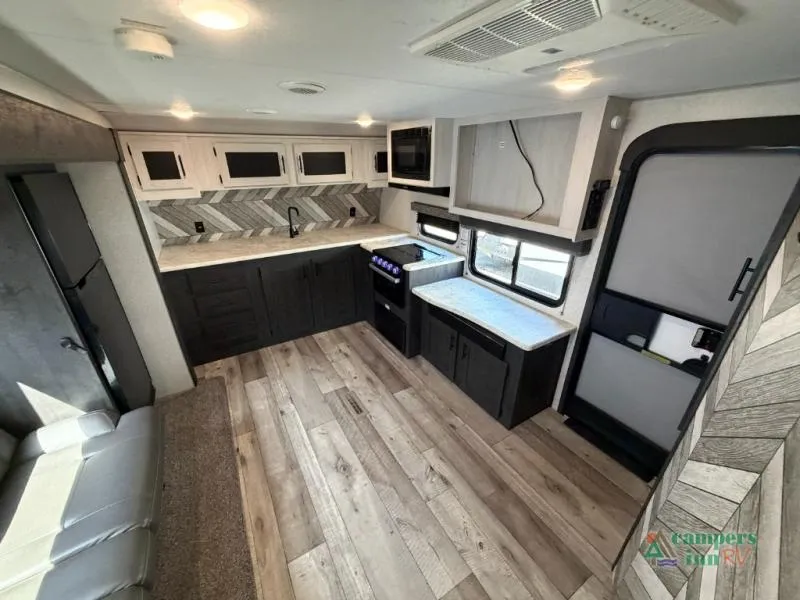 2022 KZ Sportsmen SE 231FKKSE - Photo 3