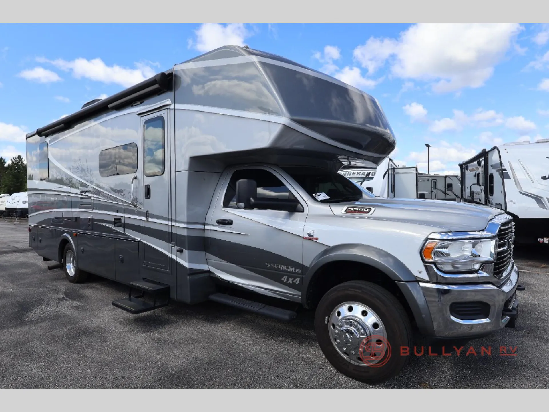 2021 Dynamax Corp Isata 5 Series 30FW - Photo 2