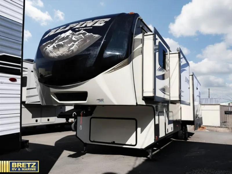 2016 Keystone RV Alpine 3591RS - Photo 2